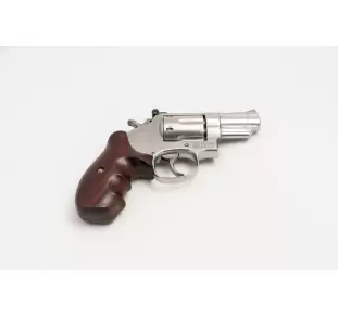 SMITH & WESSON 66 cal .357mag